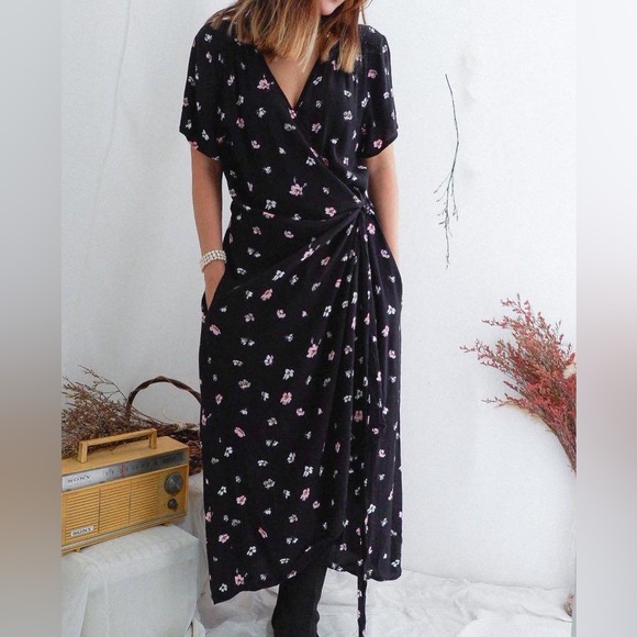 90s GAP floral wrap dress - Picture 2 of 7